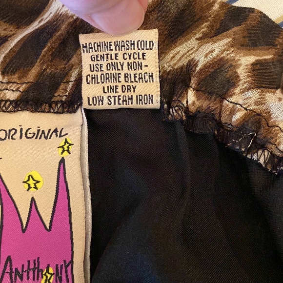 Antthony Original Large Leopard print Blouse - Picture 8 of 8